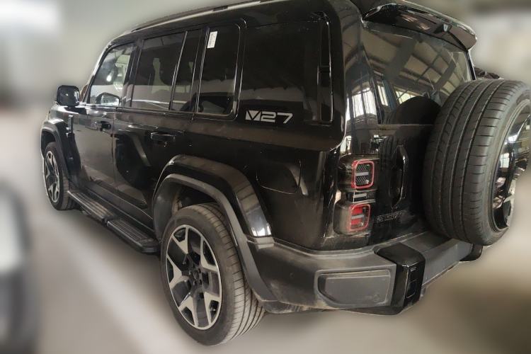 Used iCAR V27 2026 Model 200KM Four-Wheel Drive Falcon 500