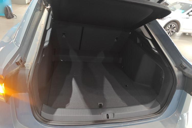 Used Volkswagen ID.7 VIZZION 2024 AIR model