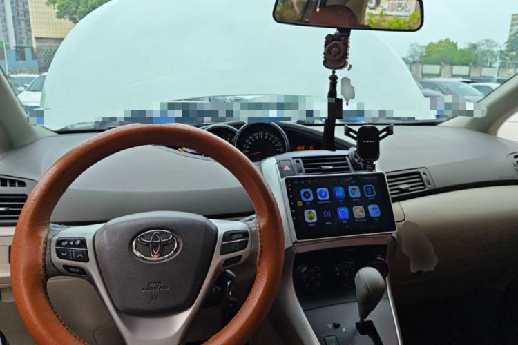 Used Toyota Verso 2014 Starlight 180E CVT Elite Edition