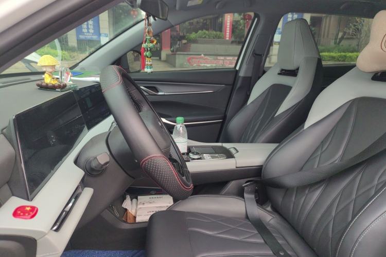 Used CHANGAN CS75 PLUS 2024 3rd Generation Champion Edition 1.5T Intelligent Drive Dynamic Model Left Front Seat