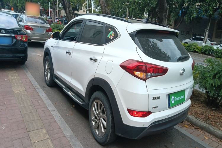 Used Hyundai Tucson 2015 1.6T Dual-Clutch Two-Wheel-Drive Smart Model Rear Left 45 Deg