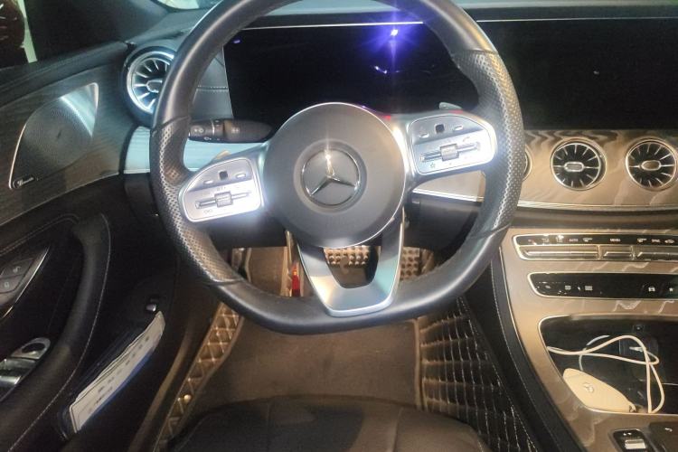Used Mercedes-Benz CLS 2021 CLS 300 Luxury Model Steering Wheel
