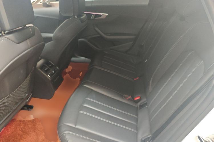 Used Audi A4L 2024 40 TFSI Luxury Dynamic Edition