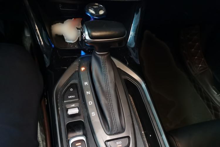 Used GAC Trumpchi GS4 2021 270T Automatic Elite Tech Edition Gear Lever