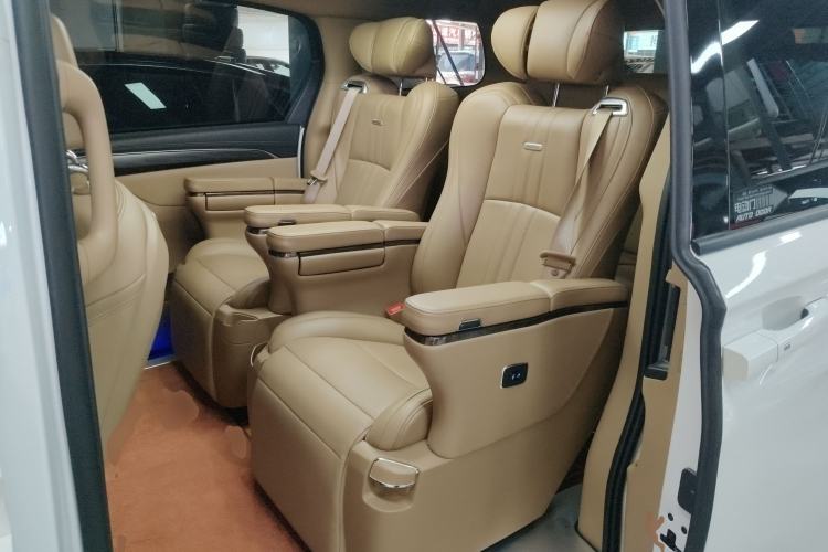 Used Buick GL8 2021 ES Land Cruiser 653T Luxury Edition