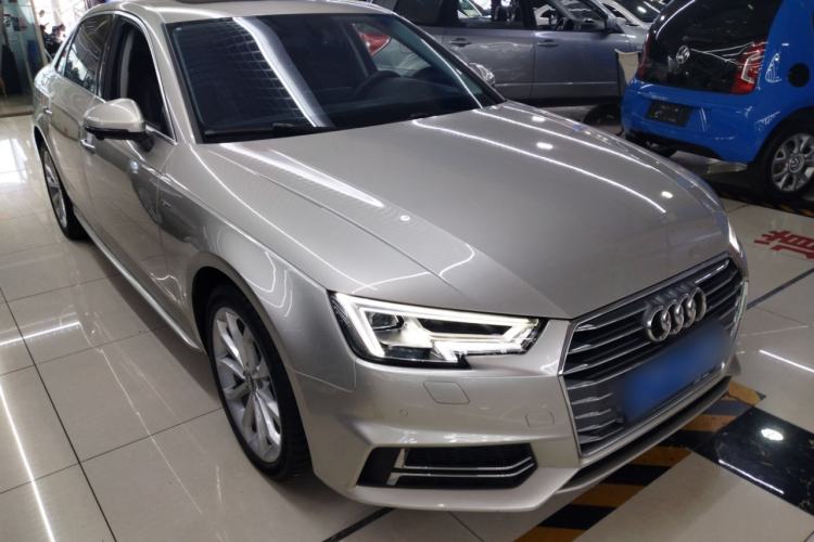 Used Audi A4L 2018 30th Anniversary Edition 40 TFSI Fashion Model