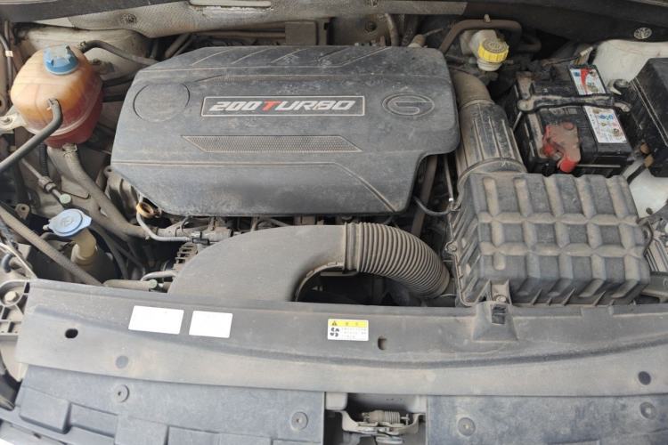 Used GAC Trumpchi GS4 2017 200T G-DCT Two-Wheel Drive Elite Edition Engine Bay