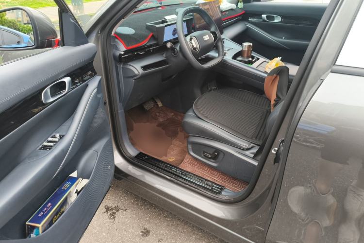 Used Geely Galaxy E5 2024 440km Launch Edition Driver Seat