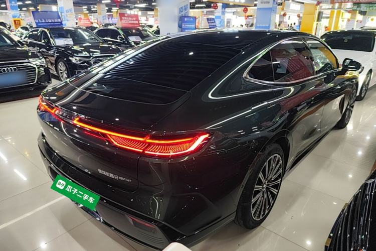 Used Geely Galaxy 8 2025 130km EM-P Starship Edition Rear Right 45 Deg