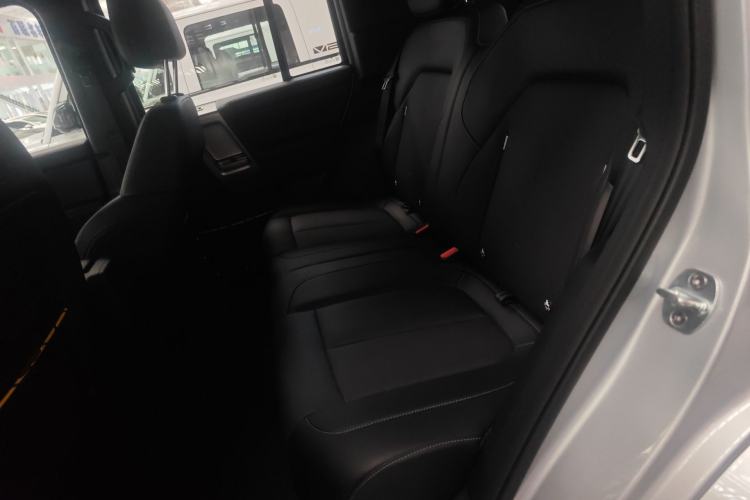 Used iCAR V23 2025 401 Two-Wheel Drive Intelligent Driving Version Left Rear Seat