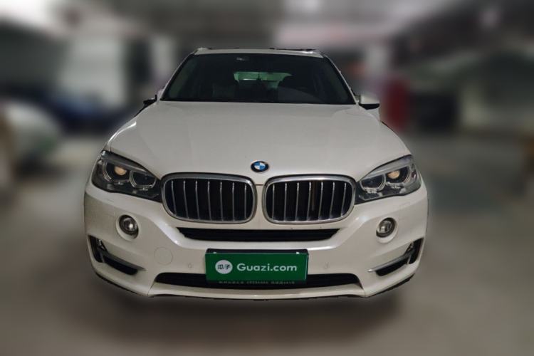 Used BMW X5 2018 xDrive28i Front