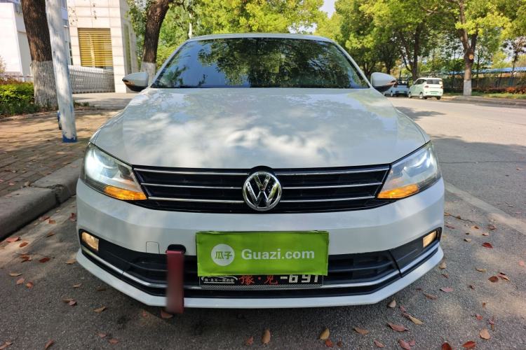 Used Volkswagen Sagitar 2018 1.6L Automatic Comfort Model Front