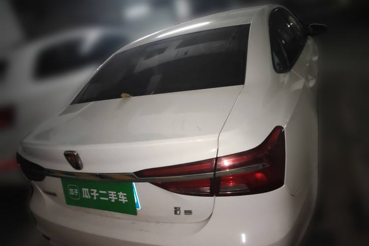 Used Roewe i6 2019 PLUS 1.6L CVT 4G Connected Luxury Deluxe Edition