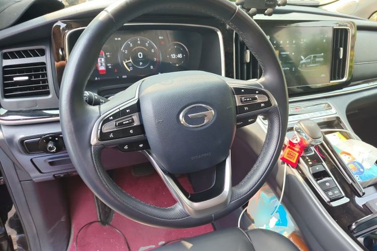 Used GAC Trumpchi M8 2021 Master Series 390T Ultimate Edition Steering Wheel