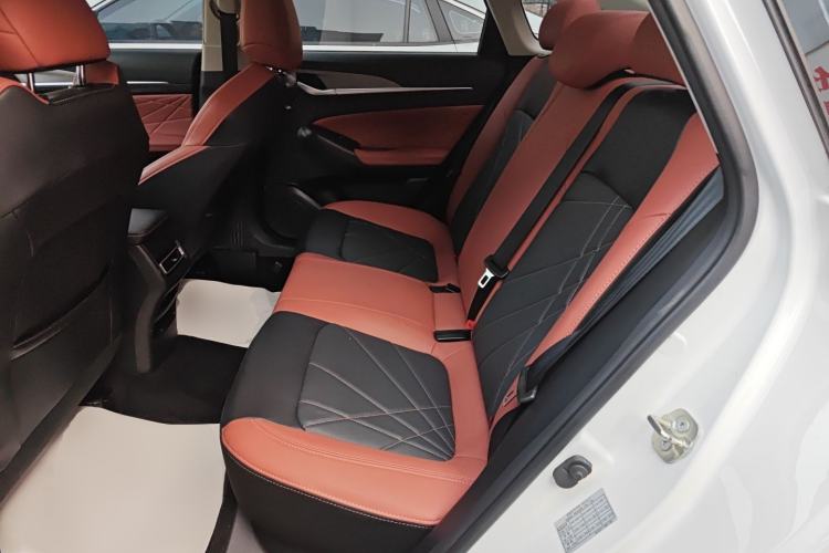 Used CHANGAN Eado 2023 Changan Edition PLUS Blue Whale NE 1.4T GDI DCT Prestige Version
