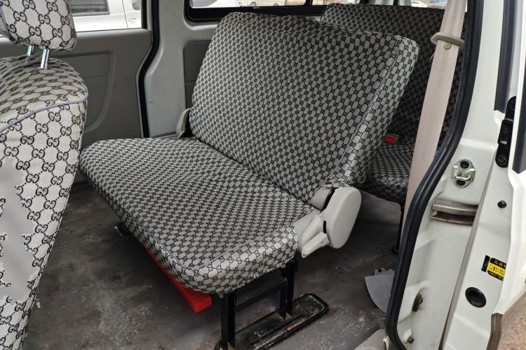 Used Jinbei New Hiace X30L 2021 1.5L Wealth Edition Bus Non-Air-Conditioned China VI Standard SWC15M