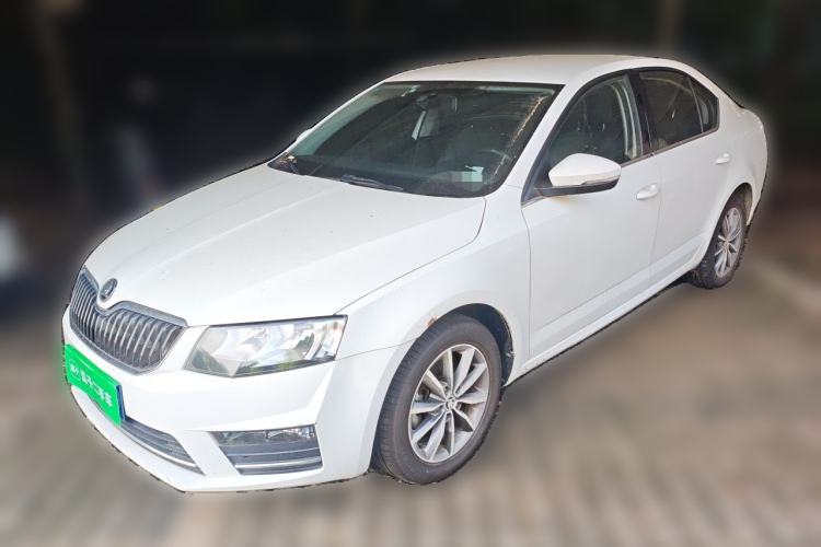Used Skoda Octavia 2017 Classic Model 1.6L Manual Comfort Edition