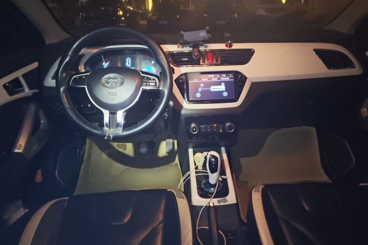 Used JAC Group iEV6S 
