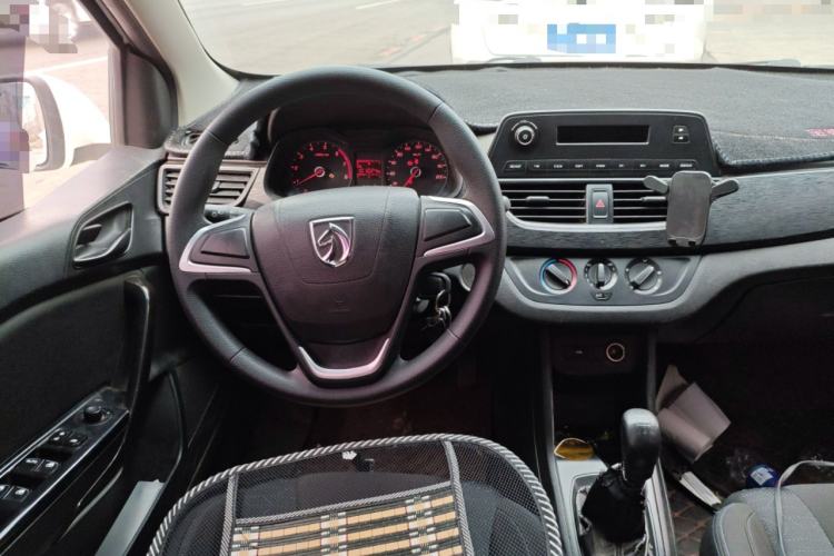 Used Baojun 310 2016 1.2L manual Comfort trim level

