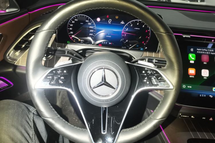 Used Mercedes-Benz E-Class 2024 Refresh E 300 L Stylish Edition Steering Wheel