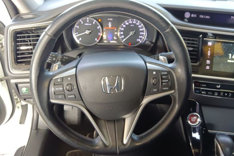 Used Honda Spirior 2017 2.4L Luxury Edition Steering Wheel