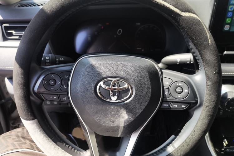 Used Toyota Wildlander 2024 2.0L CVT 4x4 Luxury PLUS Edition Steering Wheel