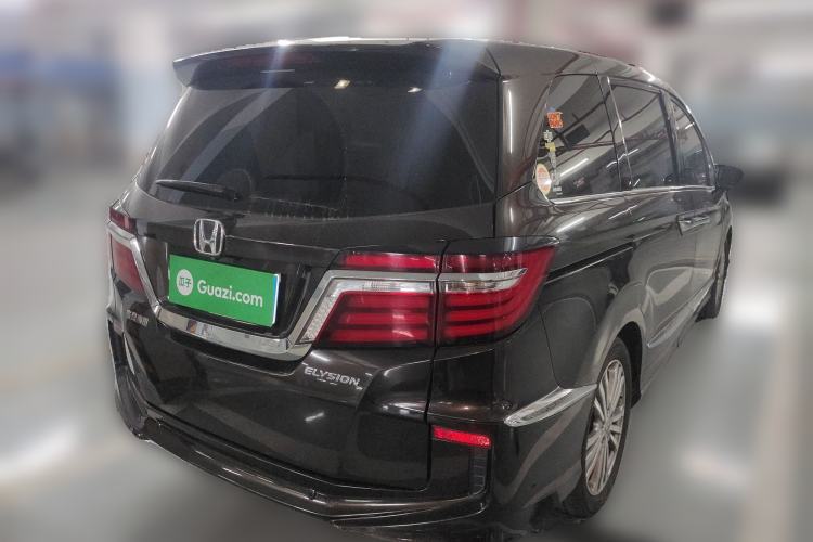 Used Honda Elysion 2016 2.4L Luxury Edition
