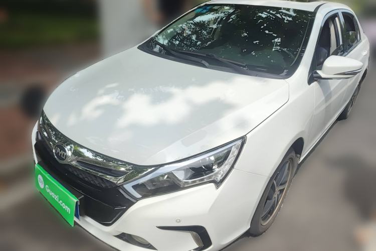 Used BYD Qin New Energy 2014 1.5T Flagship Model