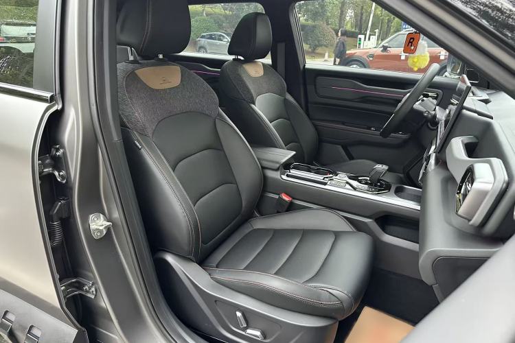 Used Geely Auto Cowboy 2025 1.5TD Fun-Offroad Version
