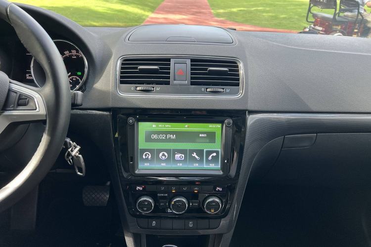 Used Skoda Yeti 2017 TSI280 DSG Innovation Edition
