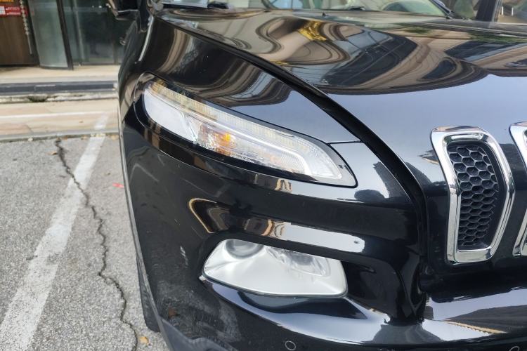 Used Jeep Cherokee 2016 2.4L Leading Edition