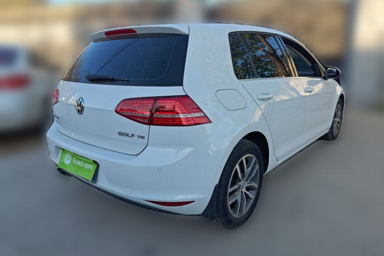 Used Volkswagen Golf 2016 230TSI Automatic Luxury Version