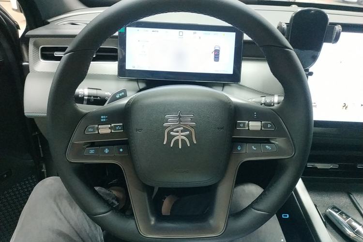 Used BYD Qin PLUS 2025 EV Smart Drive Edition 510KM Leading Model Steering Wheel