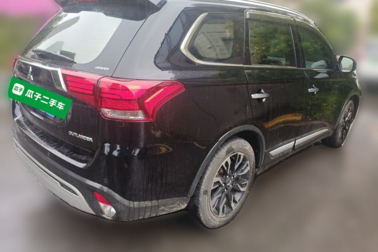 Used Mitsubishi Outlander 2020 2.4L 4x4 Zhi Xiang Edition 5 Seats