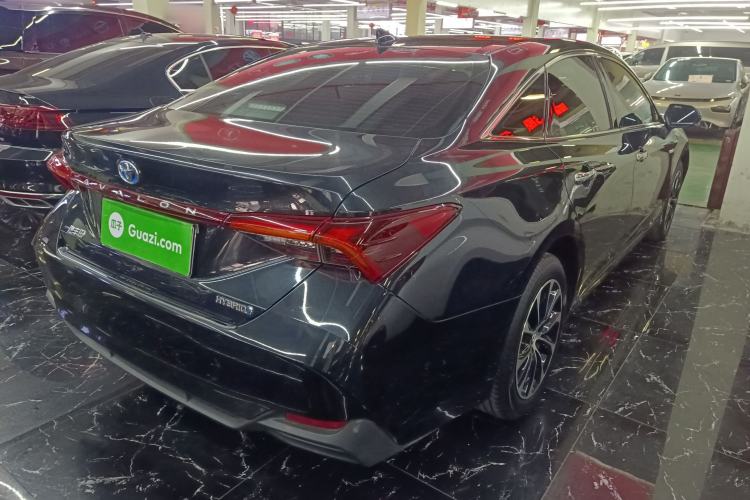 Used Toyota Avalon 2023 Dual-Engine 2.5L Luxury Edition
