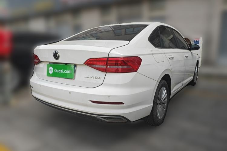 Used Volkswagen Lavida 2021 1.5L Automatic Comfort Edition
