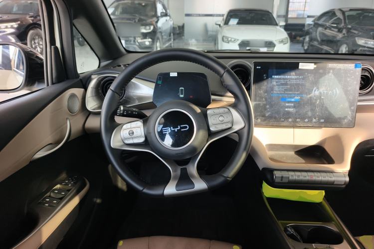 Used BYD Dolphin 2025 420km Free Edition
