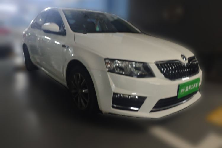 Used Skoda Octavia 2017 1.6L Automatic Chuanxing Edition
