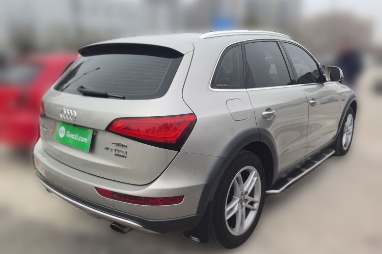 Used Audi Q5 2017 Plus 40 TFSI Technology Model