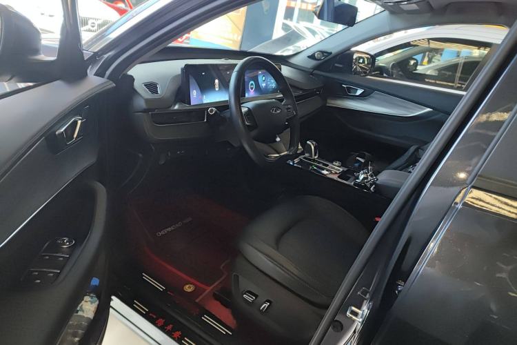 Used Chery Tiggo 8 PLUS 2021 290TGDI DCT Haoting Edition