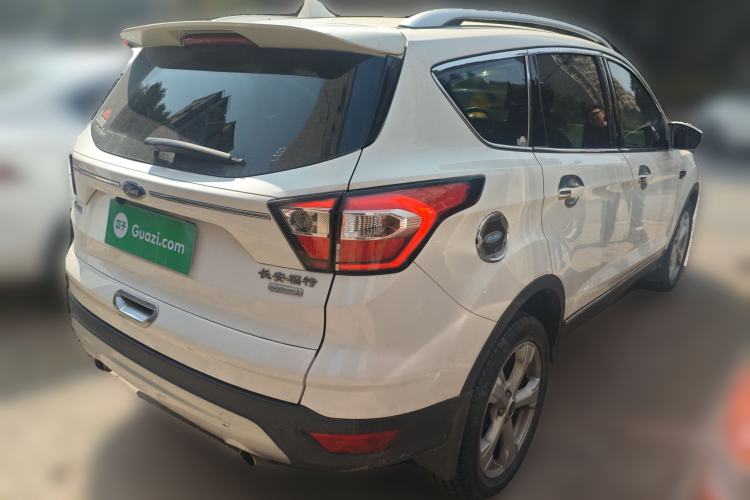 Used Ford Kuga 2017 EcoBoost 180 Two-Wheel-Drive Platinum Edition