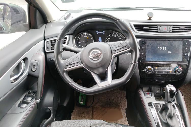 Used Nissan Qashqai 2019 2.0L CVT Luxury Edition Steering Wheel
