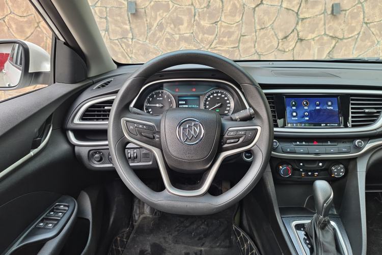 Used Buick GT 2021 Revised Version Flagship 1.5L Automatic Elite Edition Steering Wheel