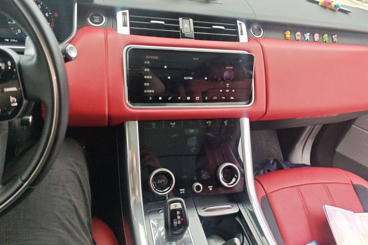 Used Land Rover Range Sport 2022 3.0 L6 YAO Black Edition Audio And AC Panel