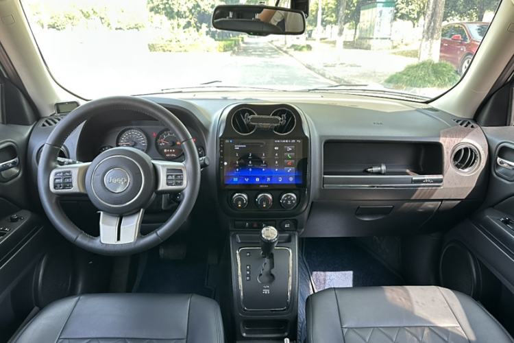 Used Jeep Patriot 2014 2.0L Sport Edition
