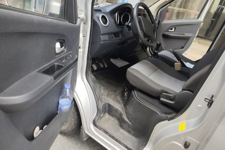 Used CHANGAN KAICHENG Ruixing M60 2020 1.5L Standard Version China VI 6-Seater DAM15KR Driver Seat