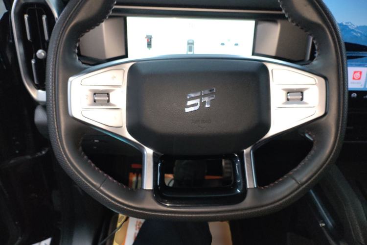 Used JETOUR Shanhai Traveler C-DM 2024 C-DM 208KM Mountain & Wilderness Edition
