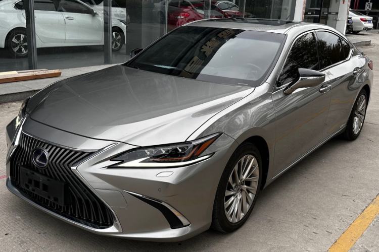 Used Lexus ES 2020 300h Executive Edition