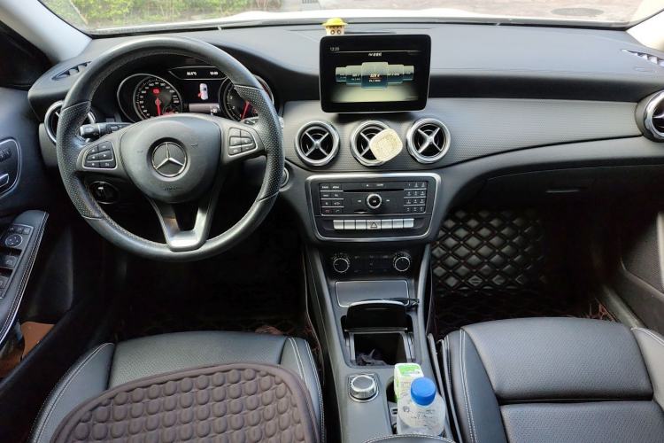 Used Mercedes-Benz GLA 2017 GLA 200 Fashion Model