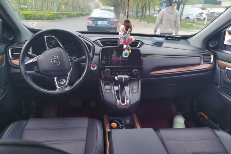 Used Honda CR-V 2017 240TURBO CVT Front-Wheel Drive Fashion Edition Center Console